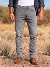Straight Stone Jeans