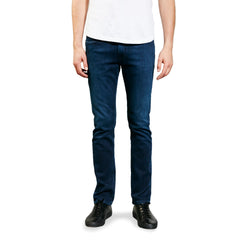 Slim Staple Jeans