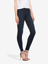 Mid Rise Skinny Jane Jeans