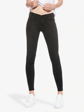 Mid Rise Skinny Orchard Jeans