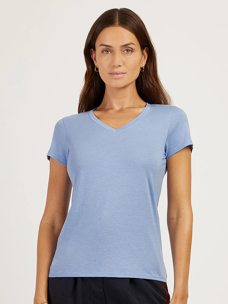 Fitted V-Neck Marcy Tee